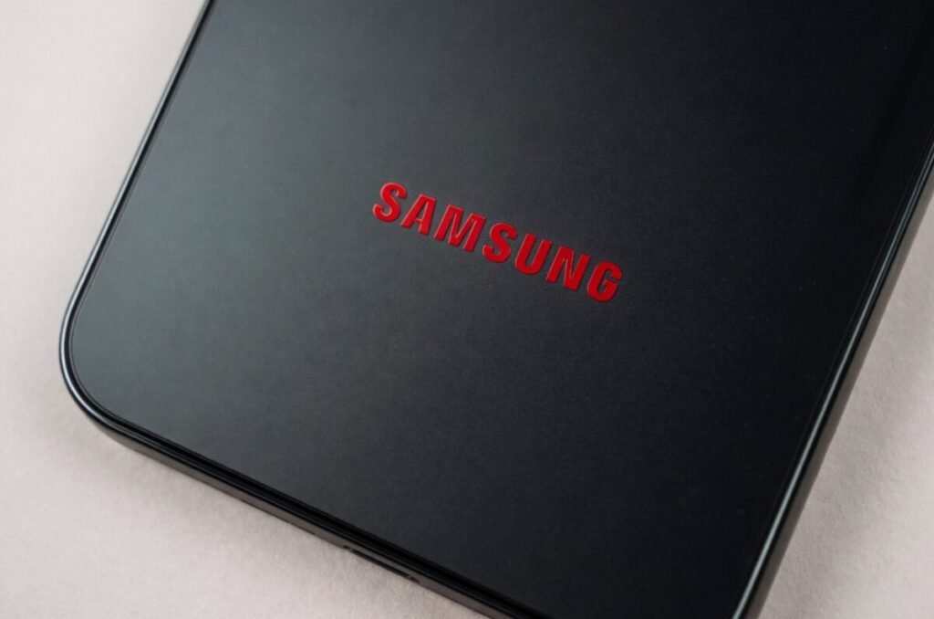 Samsung svela roadmap 2026: Galaxy S26 con AI agente e design ultra-sottile al centro