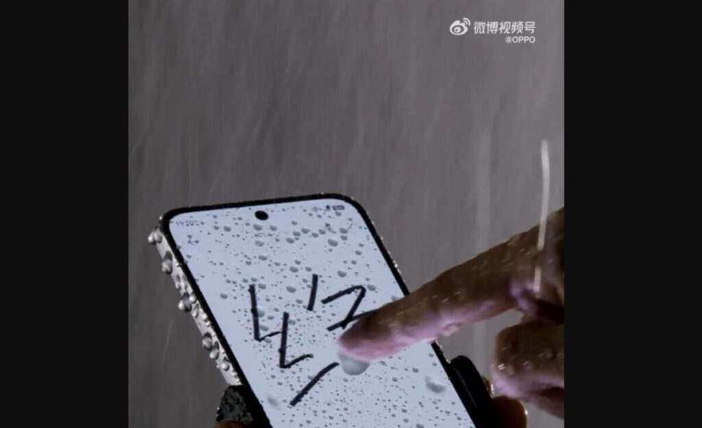 OPPO A6s Pro: con Super Rain Touch il touchscreen funziona anche sotto la pioggia battente