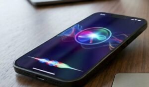 Il nuovo Siri con Gemini arriverà entro il 2026: si concretizza la partnership Google-Apple