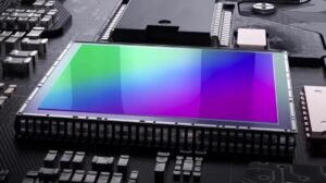 L’aumento dei prezzi della DRAM frena i sensori fotografici: i produttori virano sul software