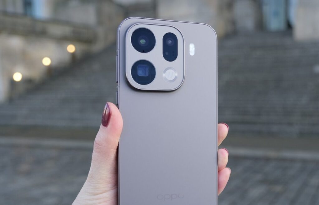 Oppo Find X10: in arrivo quattro modelli con schermi da 6,32 a 6,89 pollici e tecnologia LIPO