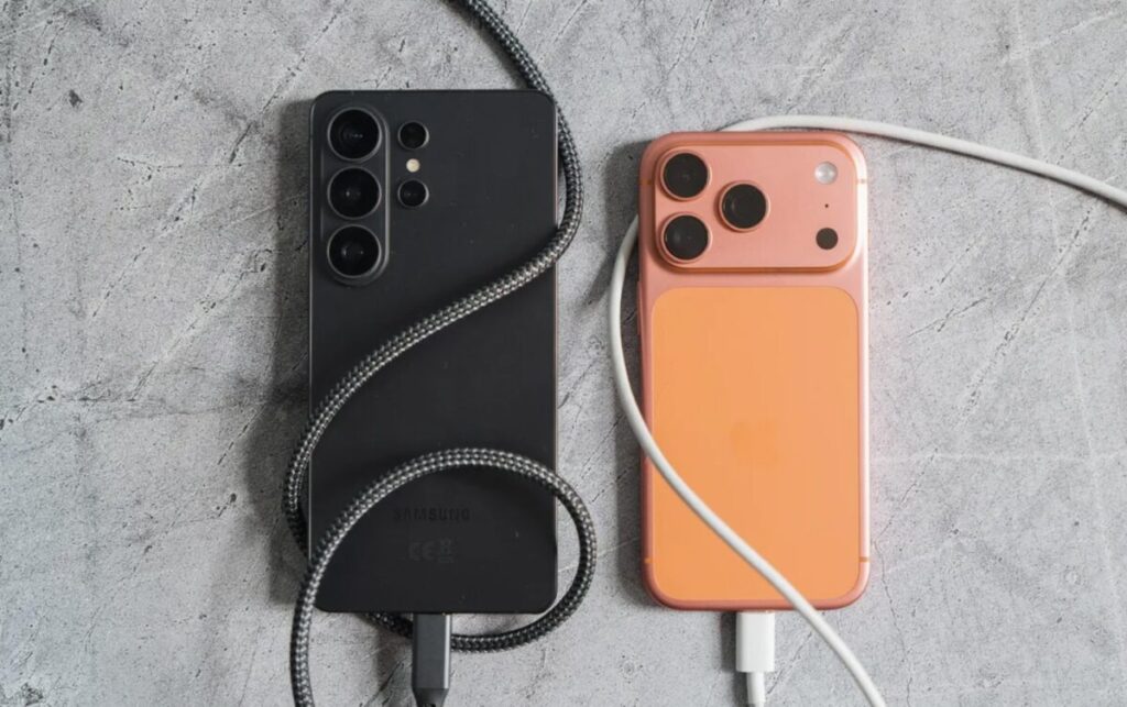 Galaxy S26 Ultra il più veloce con il cavo, iPhone 17 Pro domina il wireless: il test di ricarica su 33 smartphone