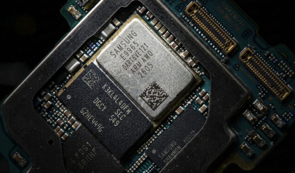 Exynos 2600 batte Snapdragon 8 Elite Gen 5 raffreddato ad azoto liquido: il chip Samsung fa sul serio