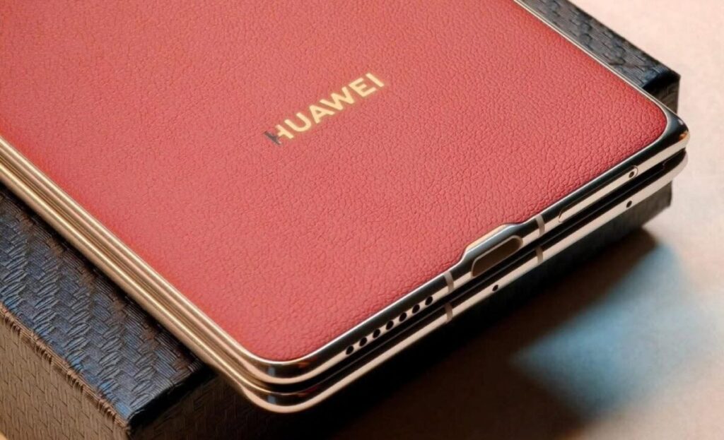 Huawei studia uno smartphone pieghevole verticale a tre pannelli: il futuro dei foldable si fa più strano