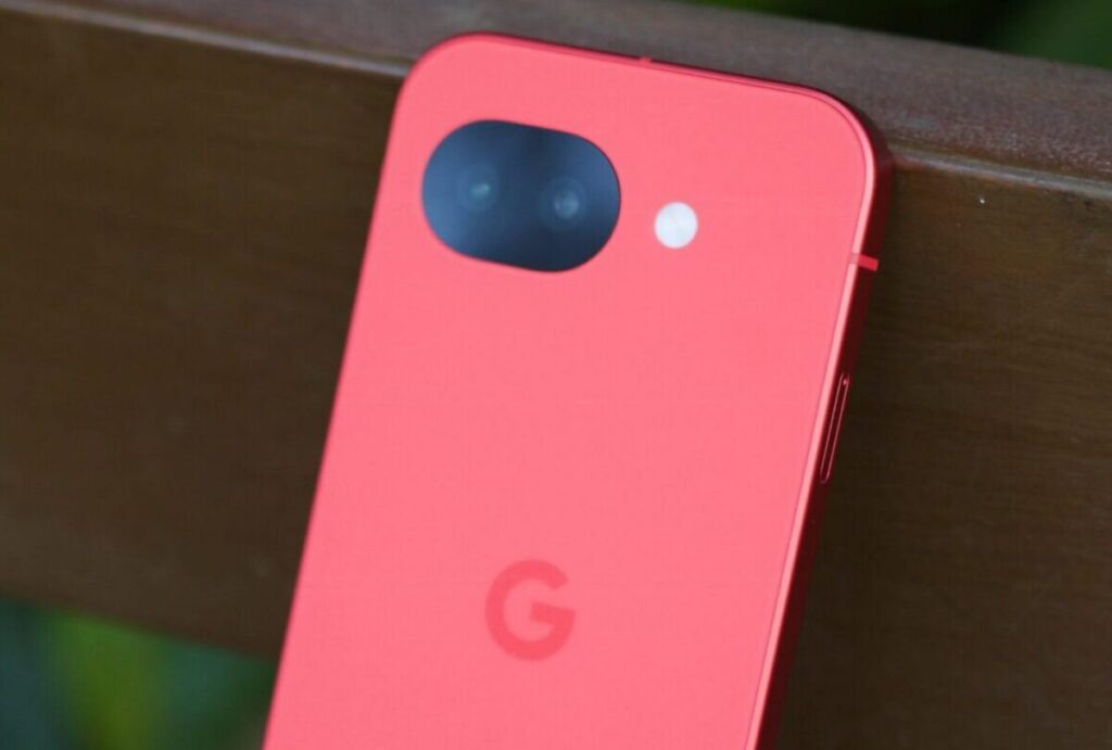 Pixel 10a: arriva la traduzione telefonate in tempo reale con Voice Translate