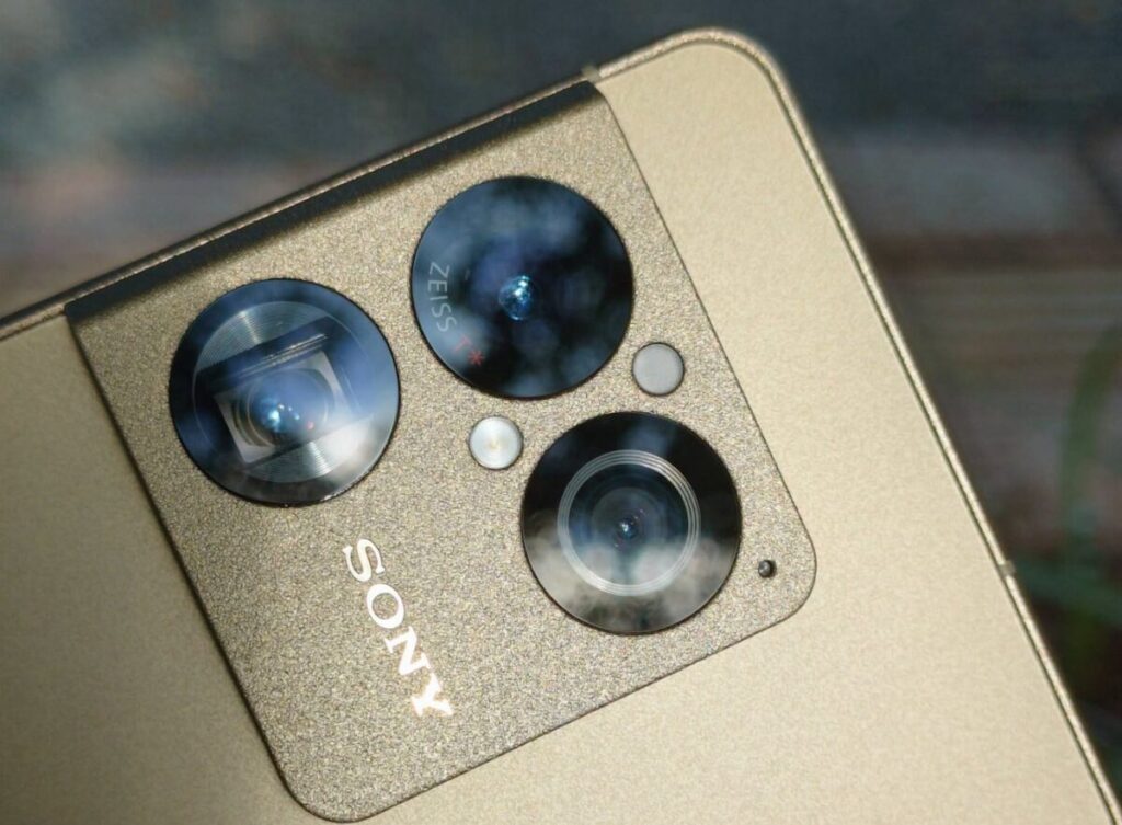 Sony Xperia 1 VIII: i dati Geekbench rivelano la fuga dai carrier verso il SIM-free