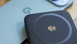 Google Pixel: la ricarica wireless da 50W potrebbe arrivare con Qi2 di nuova generazione