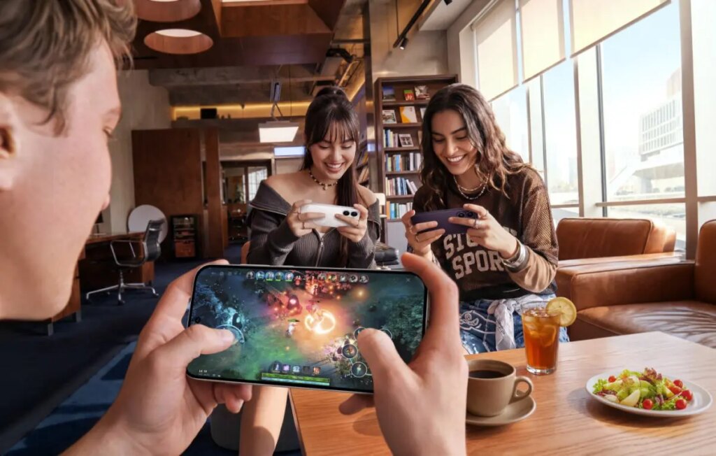 OPPO Reno16 e Reno16 Pro globali: chip diverso e batteria ridotta rispetto alla versione cinese