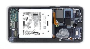 Galaxy S27 Ultra, niente batteria al silicio-carbonio: Samsung punta su una capacità oltre i 5.500 mAh