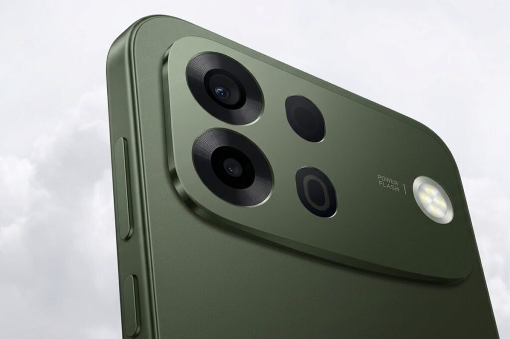 OPPO A7, spuntano le specifiche complete: in arrivo con batteria da 8000mAh