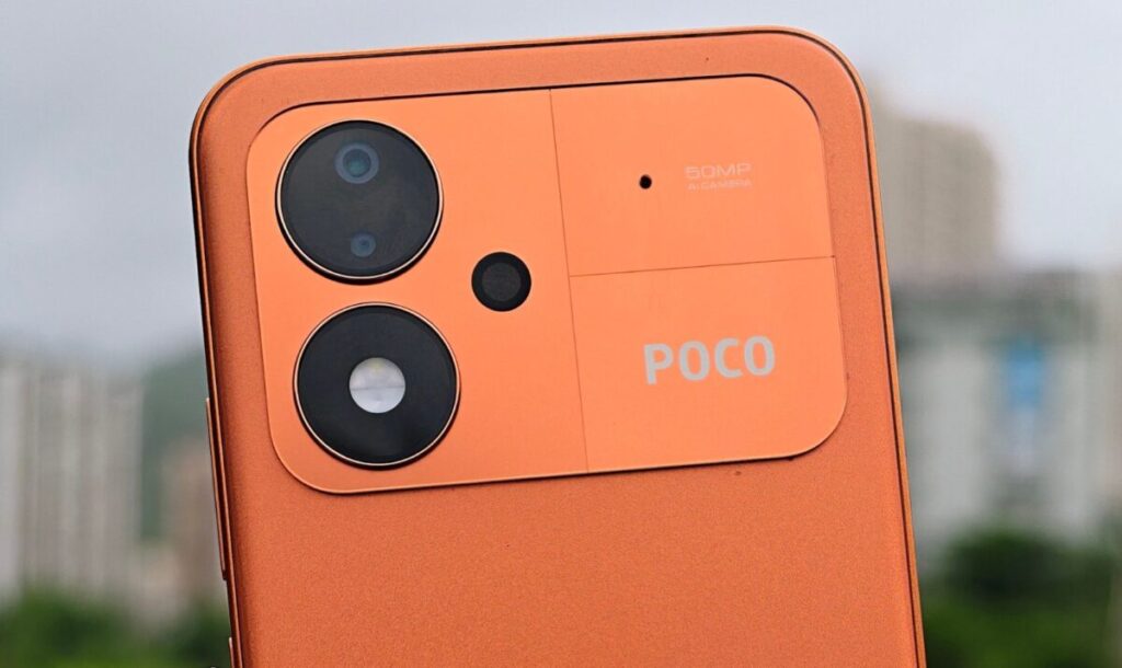 POCO M8 Power, foto reali in anteprima: batteria monstre da 8000 mAh e debutto il 4 agosto