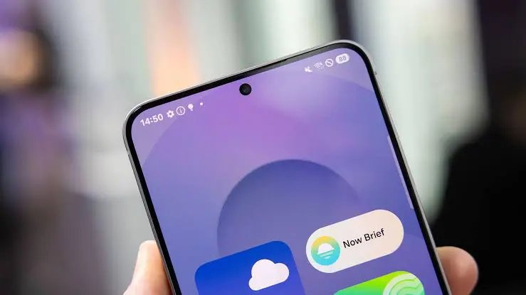Galaxy S27 Ultra, sempre più improbabile il riconoscimento facciale 3D Polar ID
