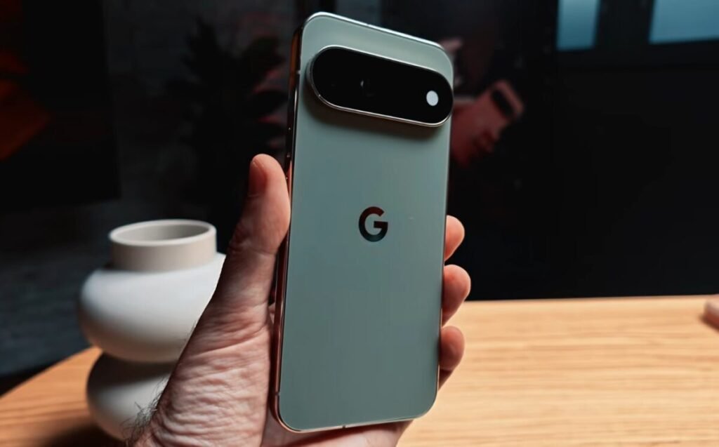 Pixel 11, il display si accende da solo: colpa del “Sollevamento per il controllo” troppo sensibile
