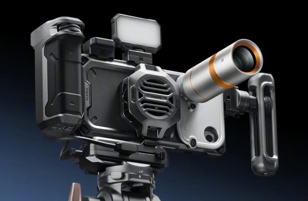 Oppo Find X10 Pro Max punta al cinema: supporto nativo a Blackmagic Camera e OpenGate