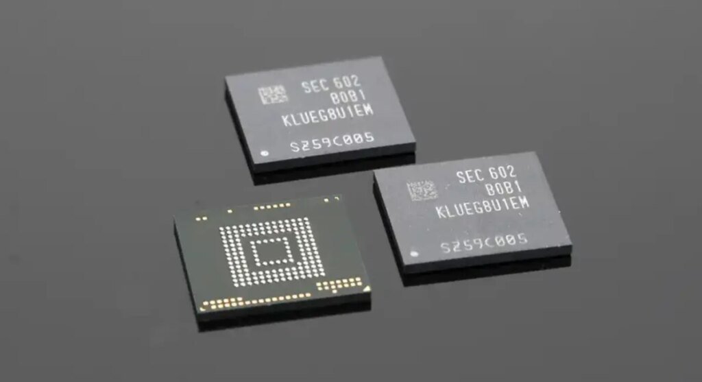 Samsung pronta ad alzare i prezzi della memoria: Galaxy S26 e non solo a rischio rincaro