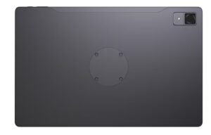 Iris Ohyama lancia un tablet Android da 15,6″ con ricarica wireless e aggancio magnetico