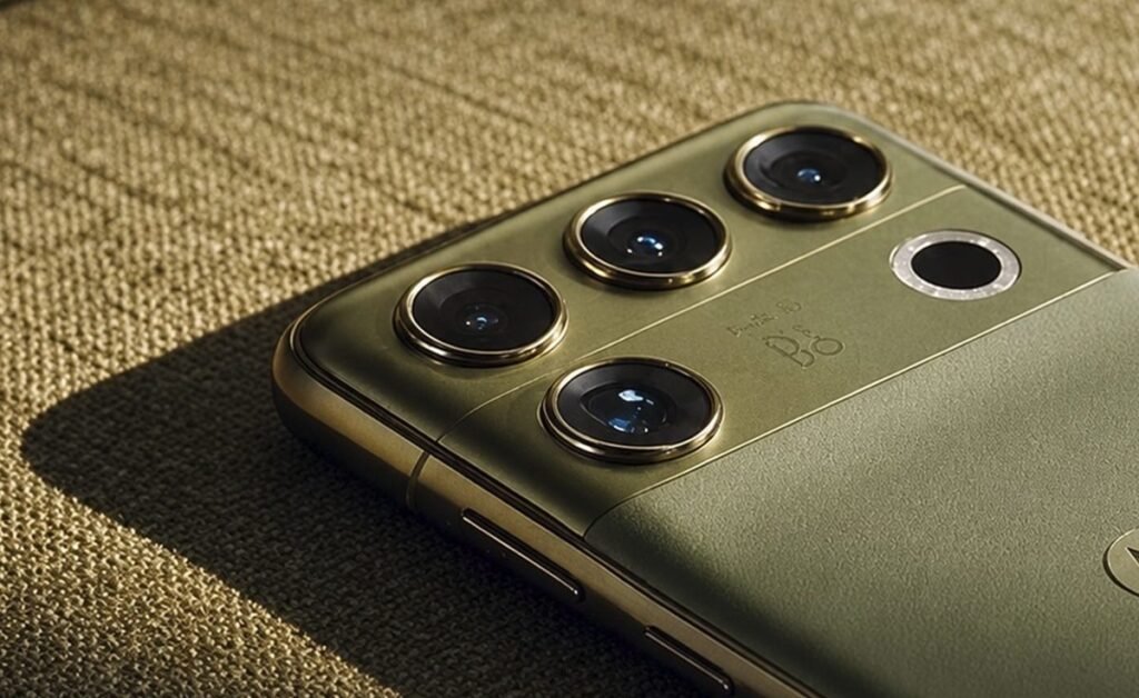 GrapheneOS sceglie Motorola Signature 27: è il primo smartphone non-Pixel ufficialmente supportato