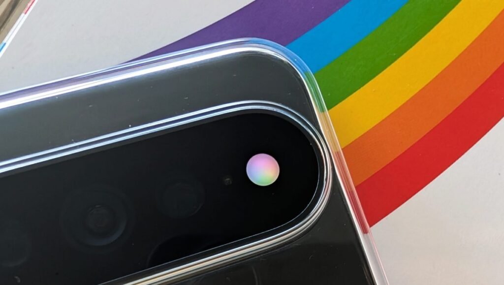 Pixel HiLight si aggiorna: in arrivo 9 colori e supporto alle notifiche dei messaggi