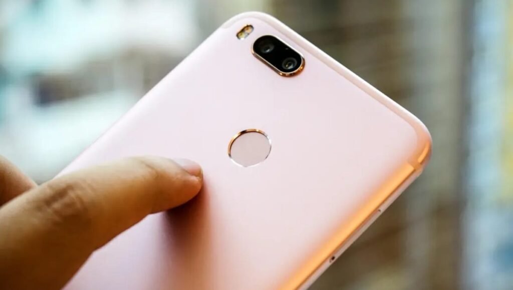 Il vecchio Xiaomi Mi A1 di 9 anni fa riesce ad avviare Android 17 grazie a una ROM custom
