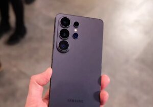 Samsung testa la rimozione dei riflessi (lens flare) via intelligenza artificiale sulle foto Galaxy