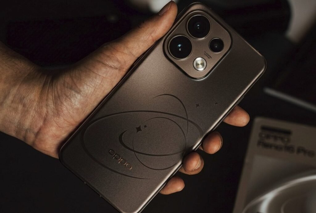 OPPO Reno17 Pro: trapelano le specifiche, schermo compatto e batteria da 7.000 mAh